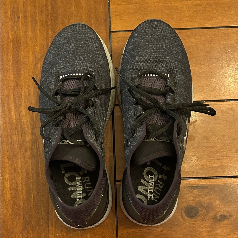 Under Armour Men's Dark Gray Athletic Shoes